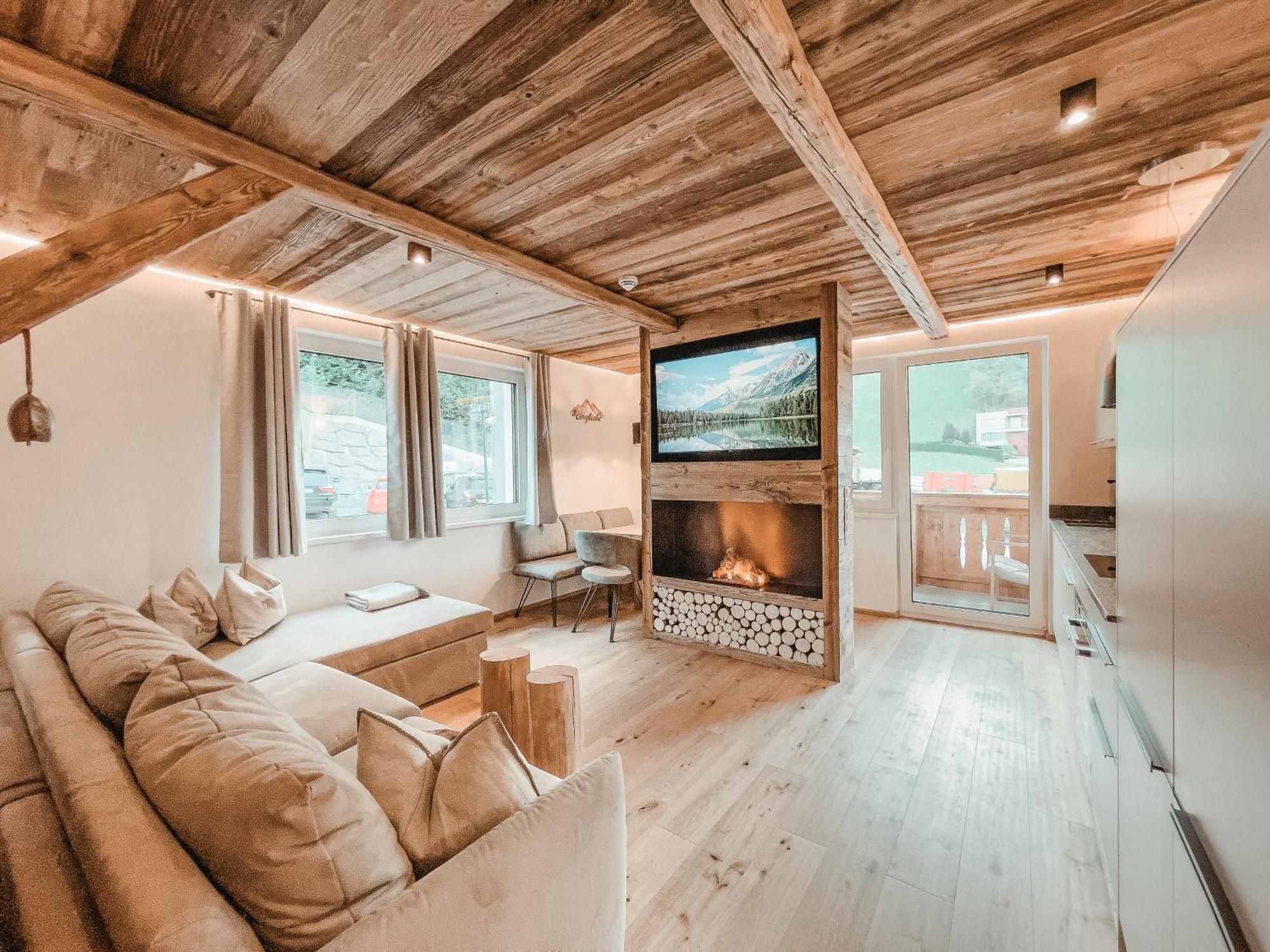 Oldwood Chalet - Balcony & Car Park By Alpenluxus Appartements Fügen Екстериор снимка